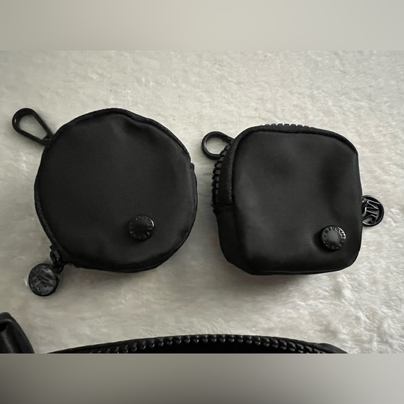 Steve Madden Black Belt Crossbody Fanny Pack Bag Set - Picture 8 of 16